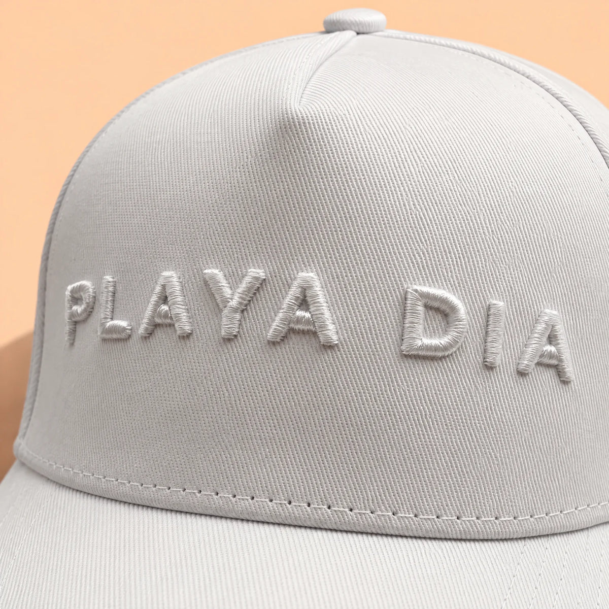 PLAYA DIA Cloud hat, embroidery detail