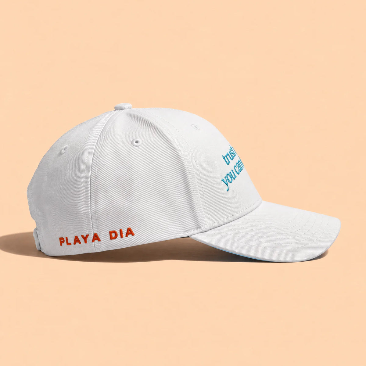 Trust me you can dance hat, PLAYA DIA-side profile
